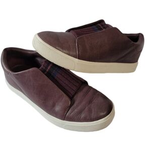 Vince Cantara Womens Dark Purple Leather Slip-On Sneakers Sz 6M